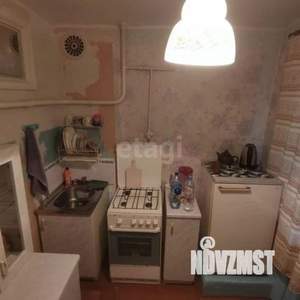 2-к квартира, вторичка, 44м2, 1/4 этаж