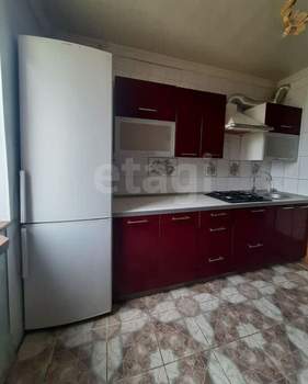 3-к квартира, вторичка, 70м2, 6/9 этаж