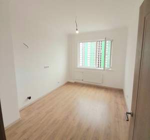 2-к квартира, вторичка, 57м2, 15/18 этаж