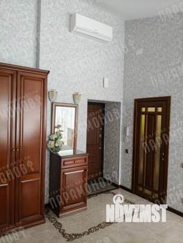 3-к квартира, вторичка, 108м2, 4/4 этаж
