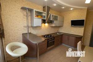 2-к квартира, вторичка, 76м2, 4/10 этаж