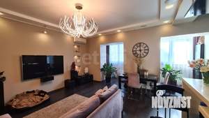 3-к квартира, вторичка, 88м2, 2/4 этаж
