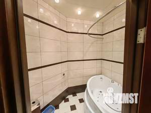 2-к квартира, вторичка, 42м2, 1/2 этаж
