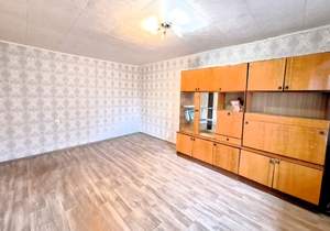 3-к квартира, вторичка, 82м2, 3/3 этаж