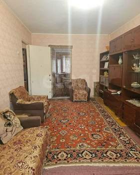 2-к квартира, вторичка, 44м2, 1/5 этаж