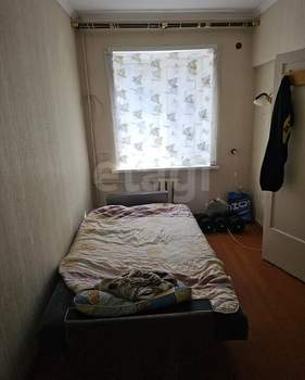 3-к квартира, вторичка, 54м2, 2/4 этаж