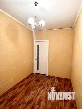 3-к квартира, вторичка, 55м2, 1/4 этаж