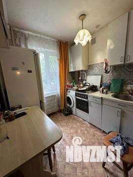 2-к квартира, вторичка, 45м2, 1/5 этаж