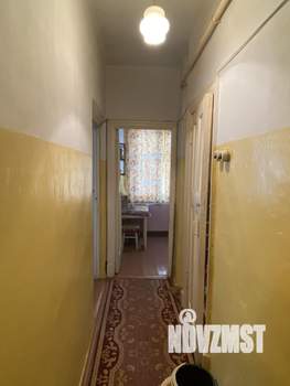 2-к квартира, вторичка, 42м2, 1/3 этаж