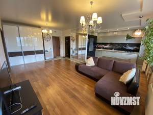 2-к квартира, вторичка, 63м2, 6/9 этаж