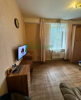 2-к квартира, вторичка, 50м2, 1/2 этаж