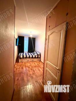 3-к квартира, вторичка, 55м2, 1/4 этаж