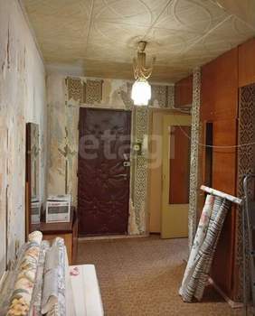 3-к квартира, вторичка, 70м2, 8/9 этаж