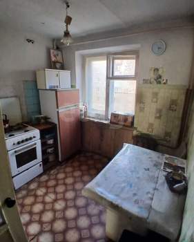 3-к квартира, вторичка, 61м2, 3/5 этаж