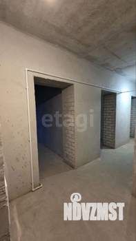 2-к квартира, вторичка, 60м2, 1/10 этаж