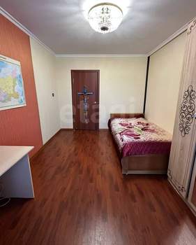 4-к квартира, вторичка, 98м2, 9/10 этаж