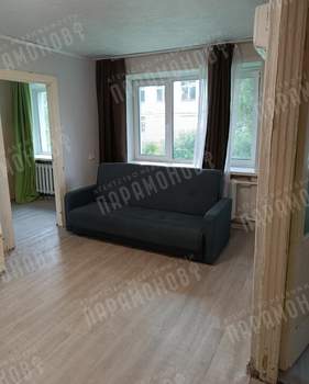 2-к квартира, вторичка, 42м2, 1/5 этаж