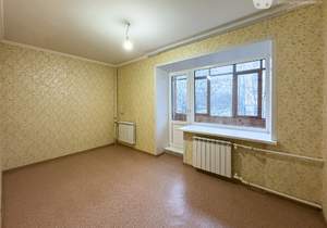 2-к квартира, вторичка, 42м2, 2/5 этаж