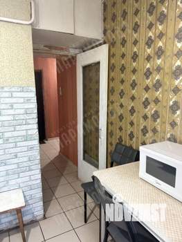 4-к квартира, вторичка, 61м2, 1/5 этаж