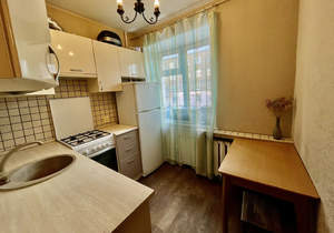 2-к квартира, вторичка, 42м2, 2/4 этаж