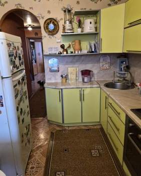 3-к квартира, вторичка, 60м2, 1/5 этаж