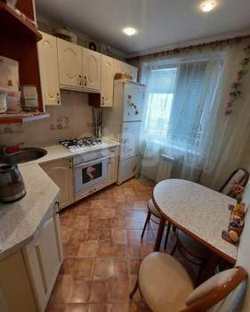 3-к квартира, вторичка, 62м2, 4/5 этаж