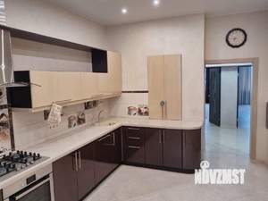 3-к квартира, вторичка, 110м2, 2/6 этаж