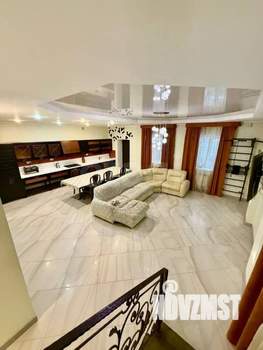 6-к квартира, вторичка, 217м2, 1/3 этаж