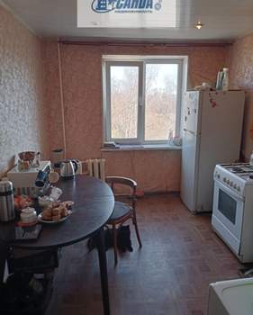 3-к квартира, вторичка, 58м2, 6/9 этаж