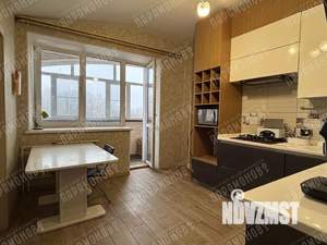 4-к квартира, вторичка, 107м2, 4/4 этаж