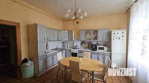 4-к квартира, вторичка, 119м2, 2/4 этаж