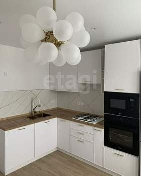 2-к квартира, вторичка, 62м2, 7/10 этаж