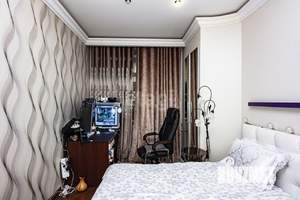 2-к квартира, вторичка, 80м2, 1/5 этаж