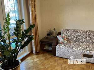 3-к квартира, вторичка, 70м2, 1/5 этаж