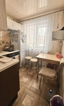 2-к квартира, вторичка, 43м2, 1/5 этаж