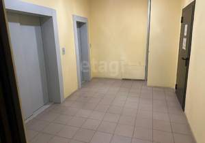 2-к квартира, вторичка, 68м2, 1/12 этаж
