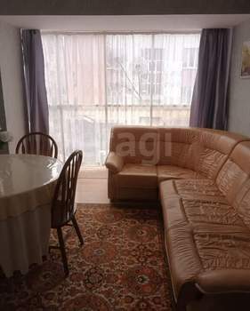 6-к квартира, вторичка, 165м2, 3/3 этаж