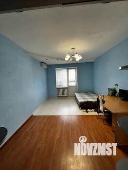 3-к квартира, вторичка, 100м2, 9/10 этаж