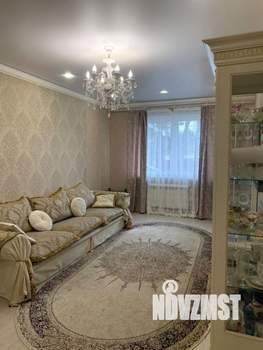 3-к квартира, вторичка, 87м2, 1/10 этаж