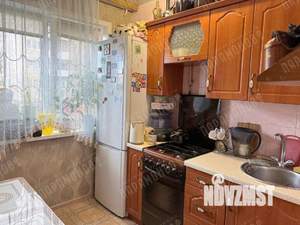 2-к квартира, вторичка, 61м2, 1/5 этаж