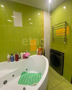 3-к квартира, вторичка, 100м2, 3/5 этаж