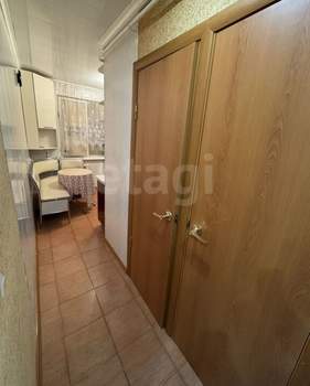 2-к квартира, вторичка, 44м2, 1/5 этаж