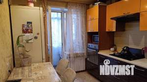 3-к квартира, вторичка, 71м2, 1/10 этаж
