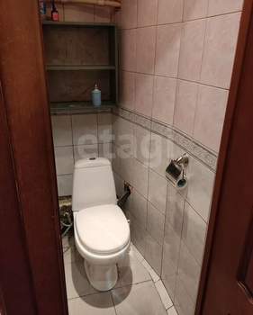 2-к квартира, вторичка, 44м2, 1/5 этаж