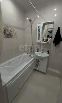 2-к квартира, вторичка, 62м2, 2/17 этаж