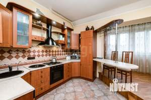 3-к квартира, вторичка, 175м2, 5/6 этаж