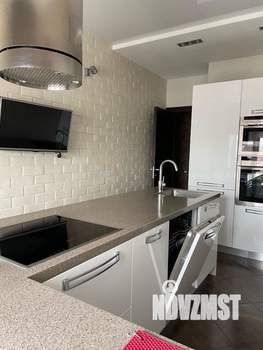 2-к квартира, вторичка, 80м2, 10/17 этаж