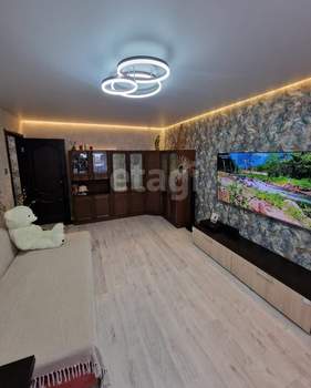 3-к квартира, вторичка, 79м2, 1/5 этаж