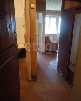 2-к квартира, вторичка, 42м2, 4/4 этаж