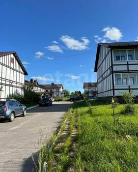 3-к квартира, вторичка, 77м2, 2/2 этаж